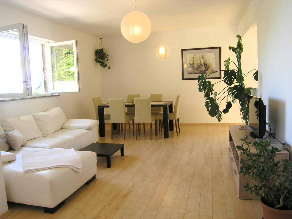 Apartments Dagmar Кърк Екстериор снимка