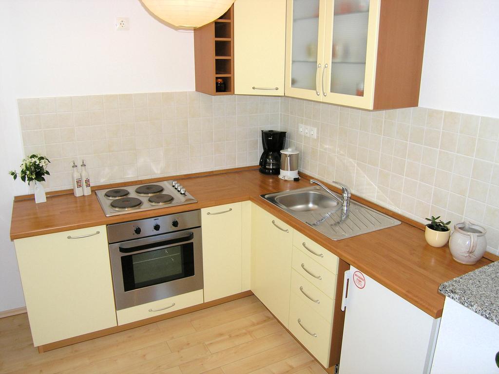 Apartments Dagmar Кърк Екстериор снимка