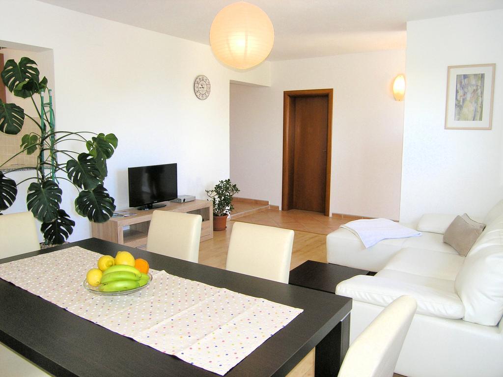 Apartments Dagmar Кърк Екстериор снимка