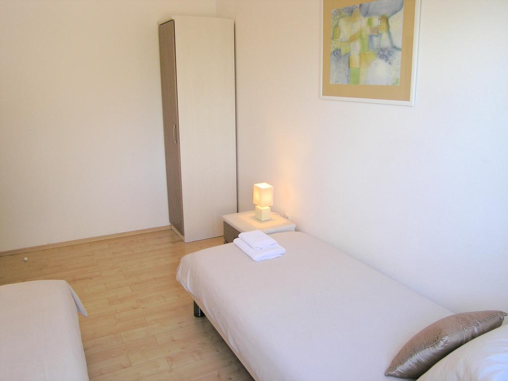 Apartments Dagmar Кърк Екстериор снимка